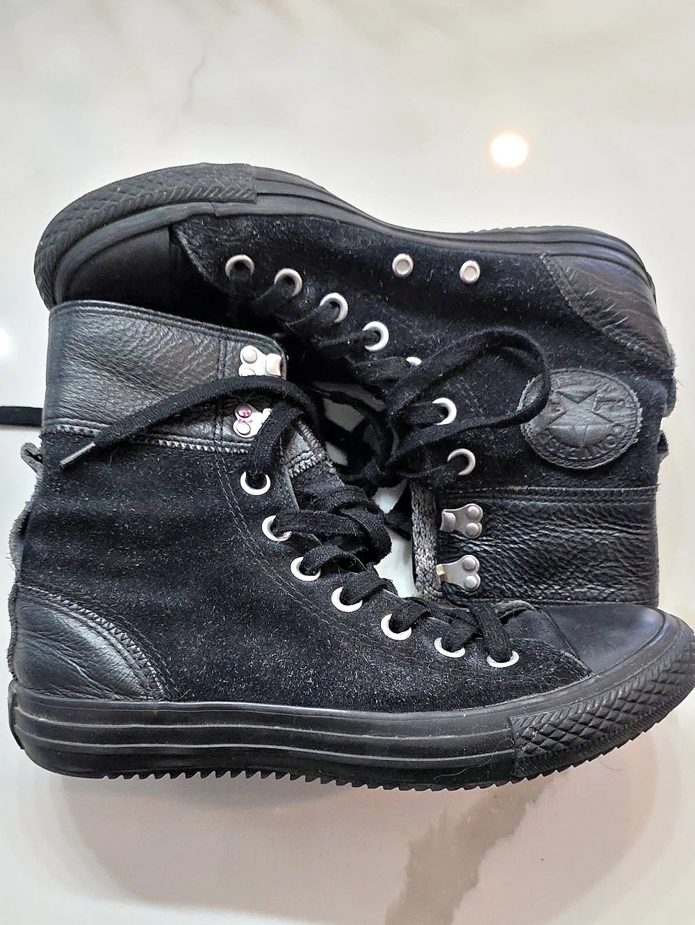 Converse All Stars - Womens Size 7